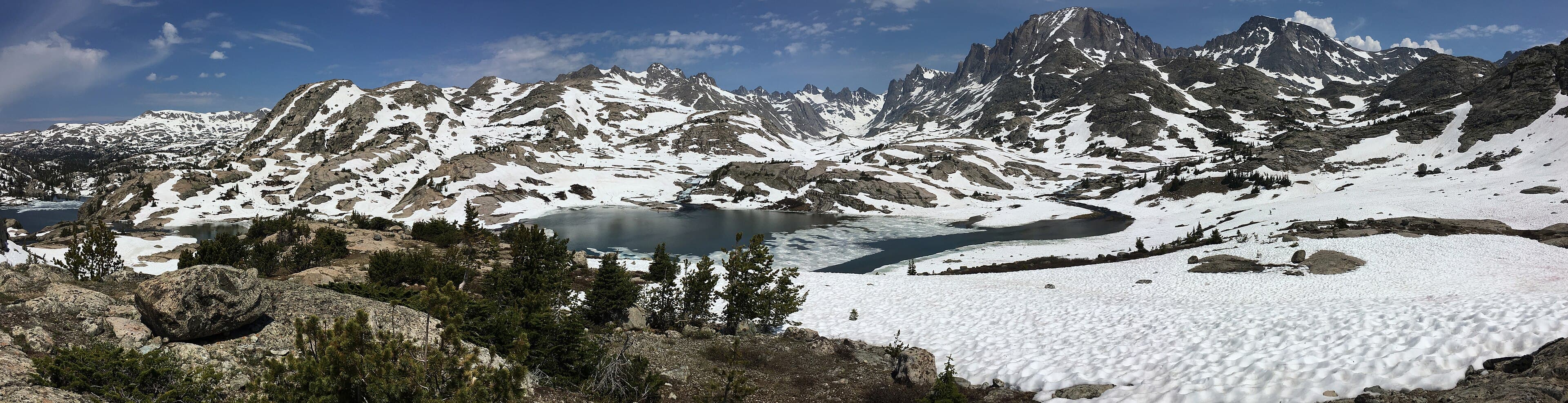 Fremont Peak and Titcomb Basin, July 2017. GPS in the basin beyond Island Lake. Photo by Fredlyfish4.